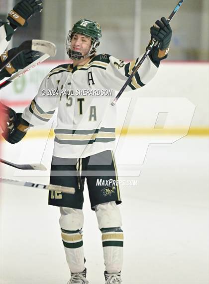 Thumbnail 2 in Mountain Vista vs. Cheyenne Mountain photogallery.