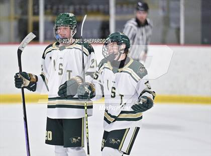 Thumbnail 2 in Mountain Vista vs. Cheyenne Mountain photogallery.