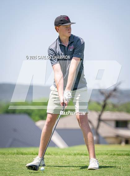 Thumbnail 1 in UIL 4A Boys Golf Finals photogallery.