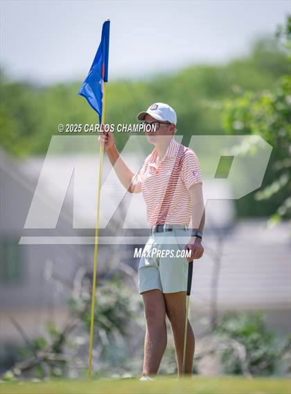 Thumbnail 1 in UIL 4A Boys Golf Finals photogallery.