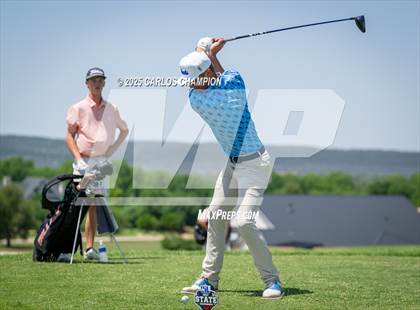 Thumbnail 3 in UIL 4A Boys Golf Finals photogallery.