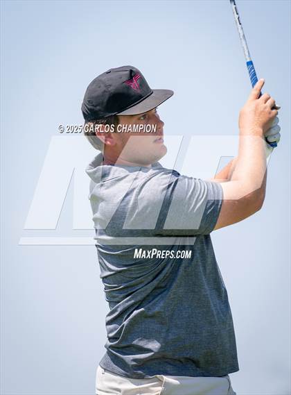 Thumbnail 3 in UIL 4A Boys Golf Finals photogallery.