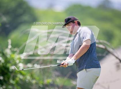 Thumbnail 3 in UIL 4A Boys Golf Finals photogallery.