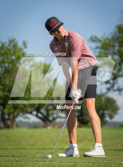 Thumbnail 3 in UIL 4A Boys Golf Finals photogallery.