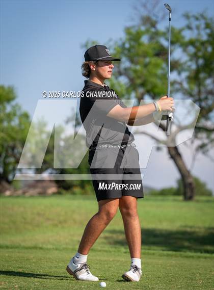Thumbnail 1 in UIL 4A Boys Golf Finals photogallery.