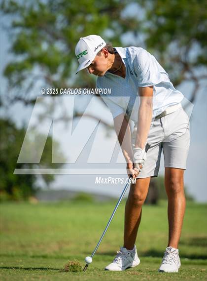 Thumbnail 2 in UIL 4A Boys Golf Finals photogallery.