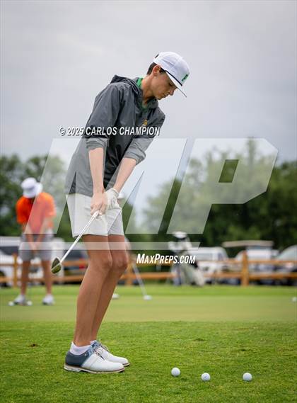 Thumbnail 1 in UIL 4A Boys Golf Finals photogallery.