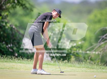 Thumbnail 3 in UIL 4A Boys Golf Finals photogallery.