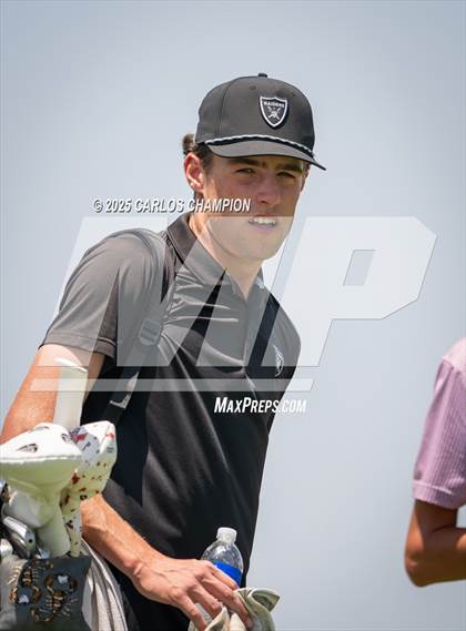 Thumbnail 2 in UIL 4A Boys Golf Finals photogallery.