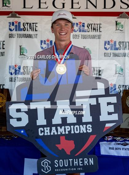 Thumbnail 3 in UIL 4A Boys Golf Finals photogallery.