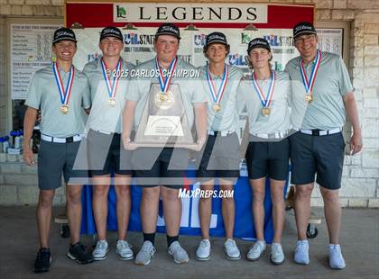 Thumbnail 1 in UIL 4A Boys Golf Finals photogallery.