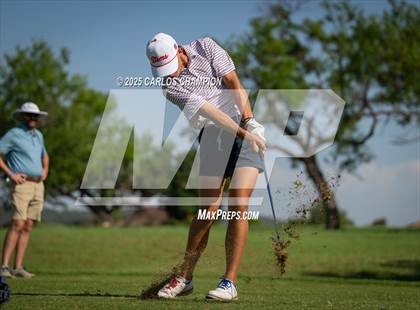 Thumbnail 2 in UIL 4A Boys Golf Finals photogallery.