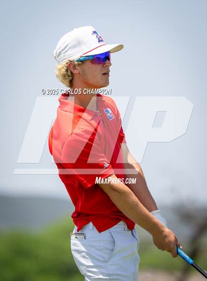 Thumbnail 1 in UIL 4A Boys Golf Finals photogallery.