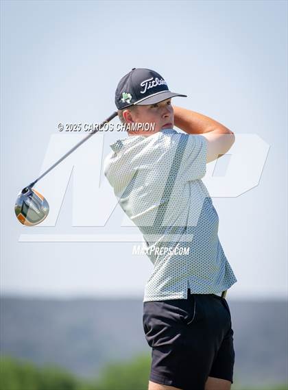 Thumbnail 3 in UIL 4A Boys Golf Finals photogallery.