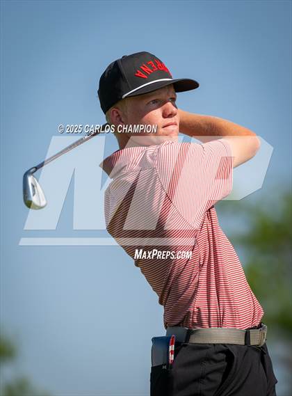 Thumbnail 2 in UIL 4A Boys Golf Finals photogallery.