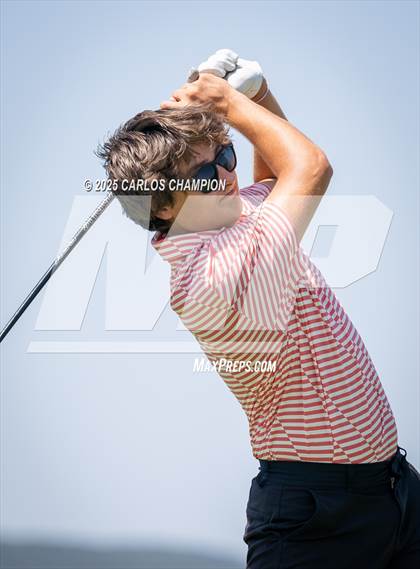 Thumbnail 3 in UIL 4A Boys Golf Finals photogallery.
