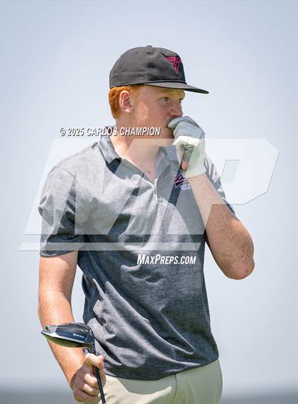 Thumbnail 1 in UIL 4A Boys Golf Finals photogallery.