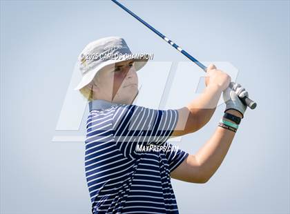 Thumbnail 2 in UIL 4A Boys Golf Finals photogallery.