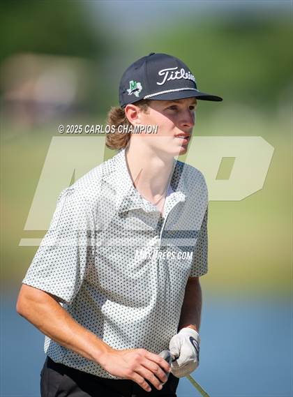 Thumbnail 2 in UIL 4A Boys Golf Finals photogallery.
