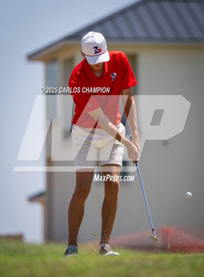 Thumbnail 2 in UIL 4A Boys Golf Finals photogallery.