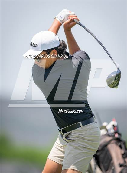 Thumbnail 3 in UIL 4A Boys Golf Finals photogallery.