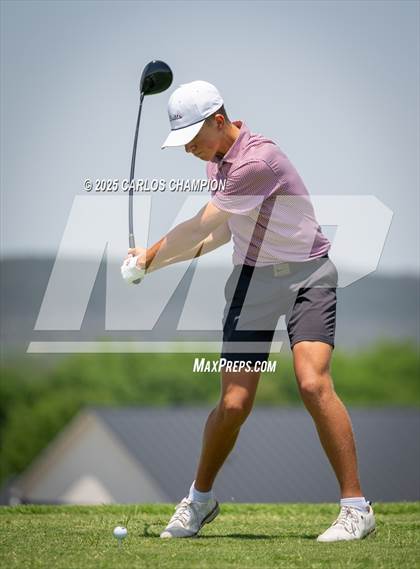 Thumbnail 3 in UIL 4A Boys Golf Finals photogallery.