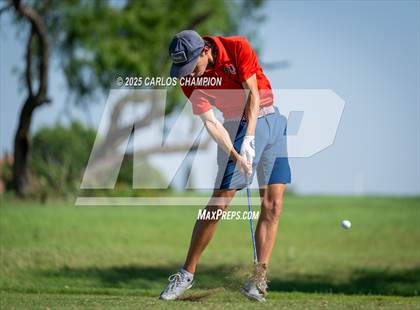 Thumbnail 3 in UIL 4A Boys Golf Finals photogallery.