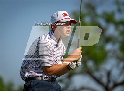 Thumbnail 1 in UIL 4A Boys Golf Finals photogallery.