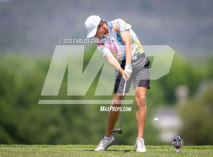 Thumbnail 1 in UIL 4A Boys Golf Finals photogallery.
