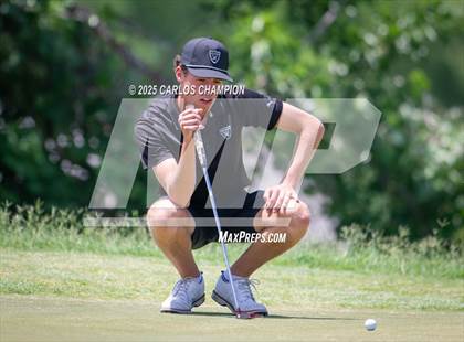 Thumbnail 3 in UIL 4A Boys Golf Finals photogallery.