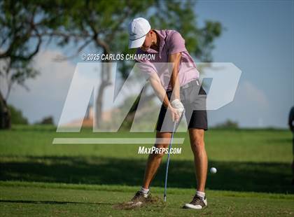 Thumbnail 2 in UIL 4A Boys Golf Finals photogallery.