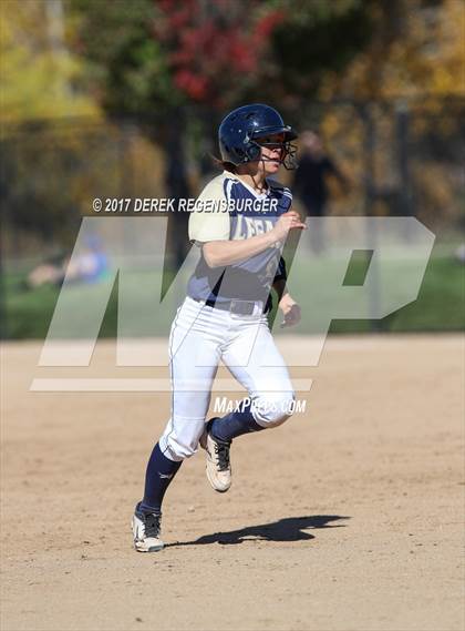Thumbnail 1 in ThunderRidge vs. Legacy (CHSAA 5A Playoff) photogallery.