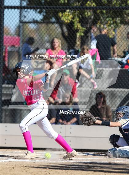 Thumbnail 1 in ThunderRidge vs. Legacy (CHSAA 5A Playoff) photogallery.