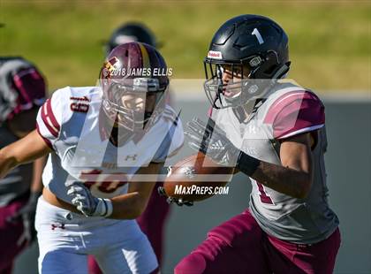 Thumbnail 3 in Mansfield Timberview vs. Magnolia West (UIL 5A Area Playoffl) photogallery.