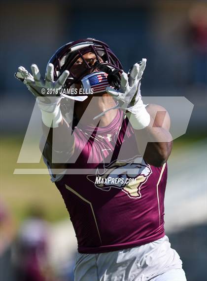 Thumbnail 3 in Mansfield Timberview vs. Magnolia West (UIL 5A Area Playoffl) photogallery.