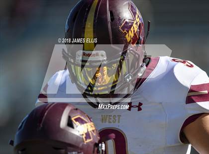 Thumbnail 1 in Mansfield Timberview vs. Magnolia West (UIL 5A Area Playoffl) photogallery.