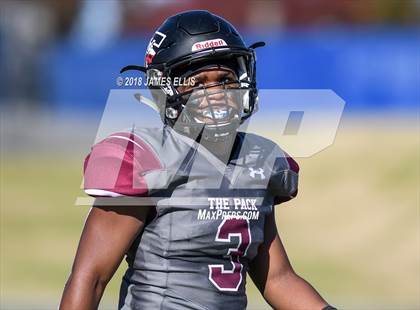 Thumbnail 3 in Mansfield Timberview vs. Magnolia West (UIL 5A Area Playoffl) photogallery.