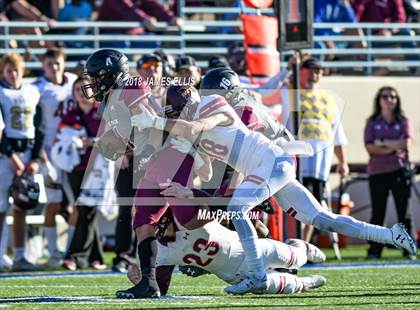Thumbnail 3 in Mansfield Timberview vs. Magnolia West (UIL 5A Area Playoffl) photogallery.
