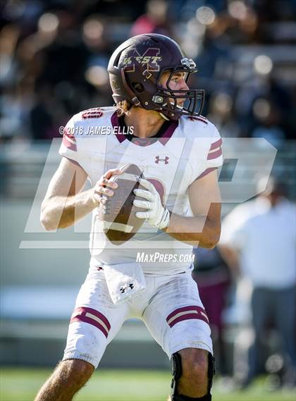 Thumbnail 1 in Mansfield Timberview vs. Magnolia West (UIL 5A Area Playoffl) photogallery.