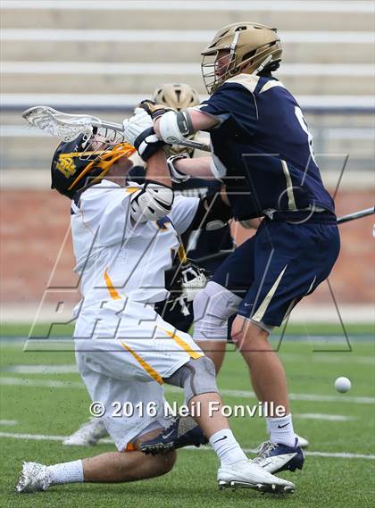 Thumbnail 2 in Dallas Jesuit vs Highland Park (THSLL D1 Final) photogallery.