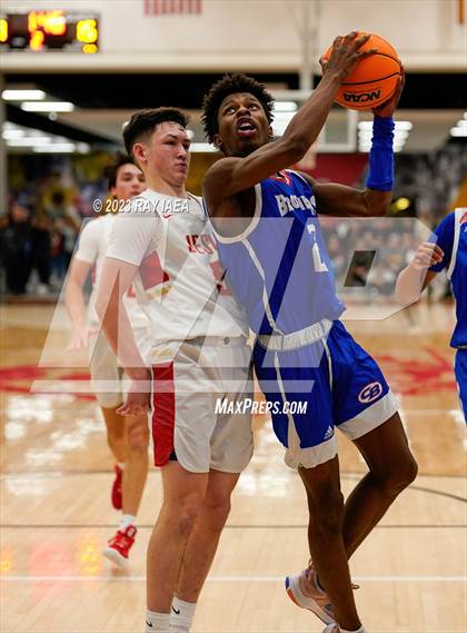 Thumbnail 2 in Christian Brothers @ Jesuit (Holy Hoops) photogallery.