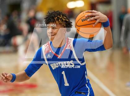 Thumbnail 2 in Christian Brothers @ Jesuit (Holy Hoops) photogallery.