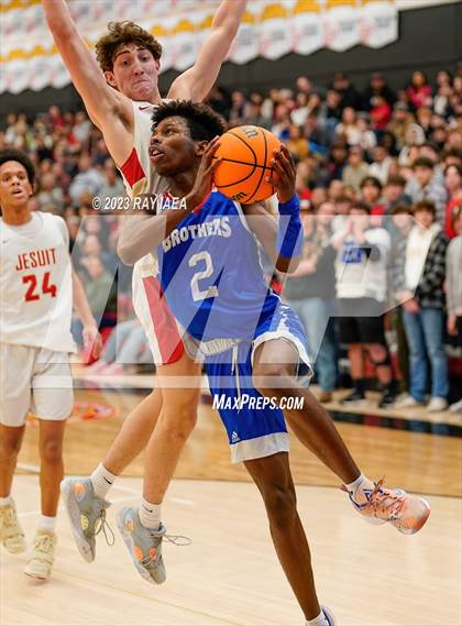 Thumbnail 3 in Christian Brothers @ Jesuit (Holy Hoops) photogallery.