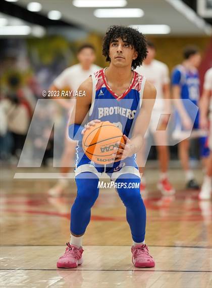 Thumbnail 3 in Christian Brothers @ Jesuit (Holy Hoops) photogallery.