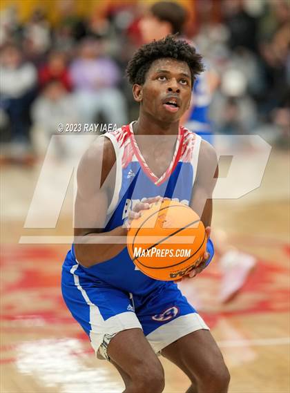 Thumbnail 2 in Christian Brothers @ Jesuit (Holy Hoops) photogallery.