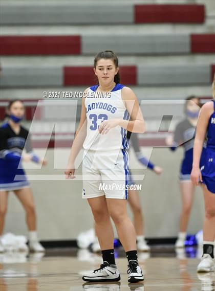 Thumbnail 1 in Star City vs. Harrison (AAA 4A State Round Two) photogallery.