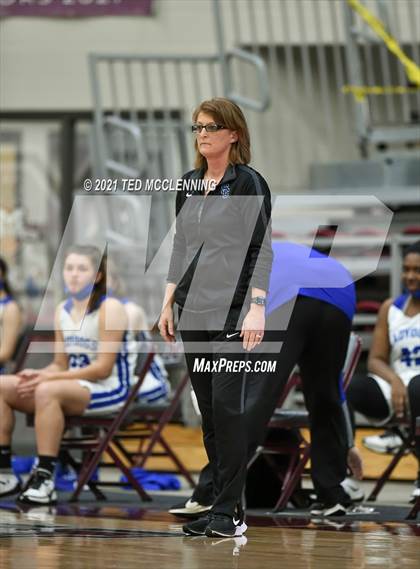 Thumbnail 1 in Star City vs. Harrison (AAA 4A State Round Two) photogallery.