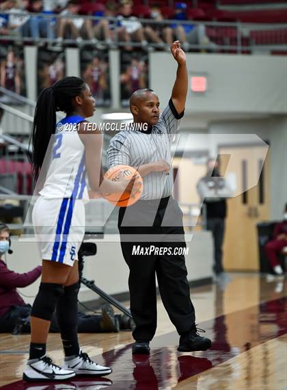 Thumbnail 1 in Star City vs. Harrison (AAA 4A State Round Two) photogallery.