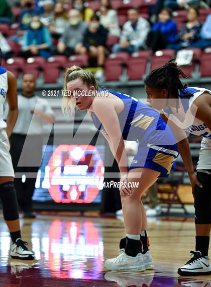 Thumbnail 3 in Star City vs. Harrison (AAA 4A State Round Two) photogallery.