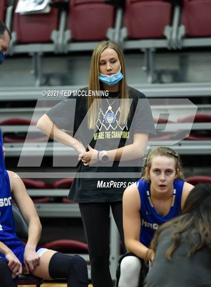 Thumbnail 1 in Star City vs. Harrison (AAA 4A State Round Two) photogallery.
